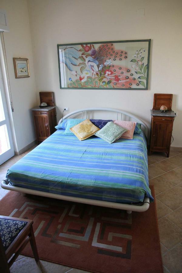 Los Flamingos Bed & Breakfast La Maddalena  Dış mekan fotoğraf