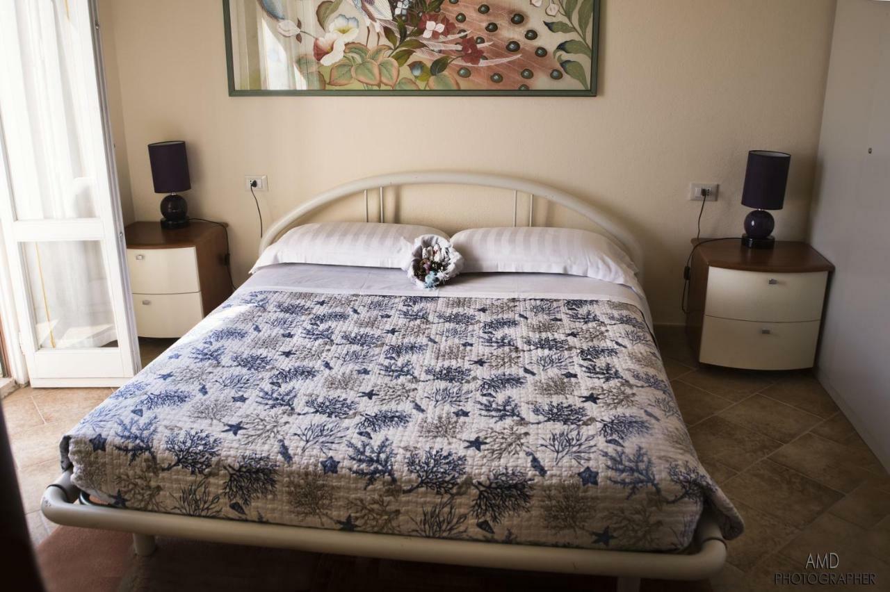 Los Flamingos Bed & Breakfast La Maddalena  Dış mekan fotoğraf