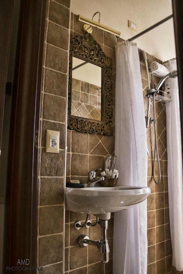 Los Flamingos Bed & Breakfast La Maddalena  Dış mekan fotoğraf